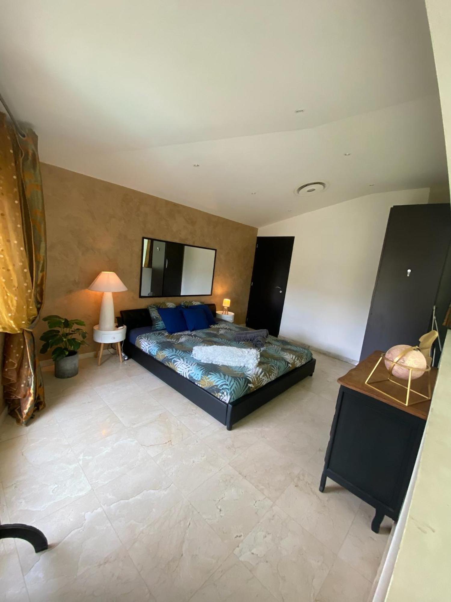Villa St Jean Suite Romantique La Ciotat Pokoj fotografie